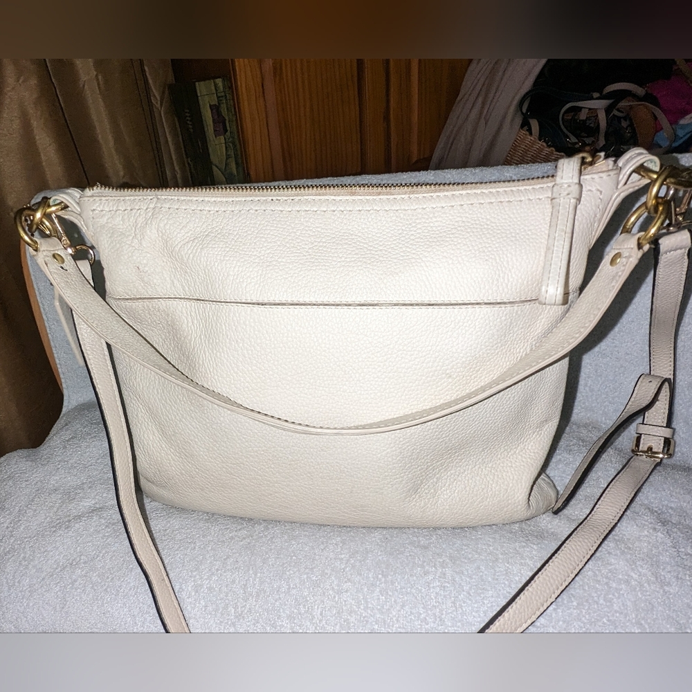 Coach Poppy Perri Hippie off white leather bag. 22421M - Picture 2 of 11